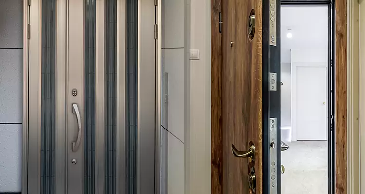 Burglar Proof Front Door Repair in Alafaya, FL